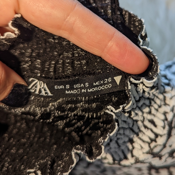 👕ZARA - Animal Print Blouse - Picture 8 of 11